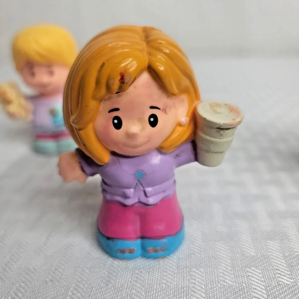 Fisher Price Little People Mixed Lot of 4 Mom Cowboy Baby Toddler Figures